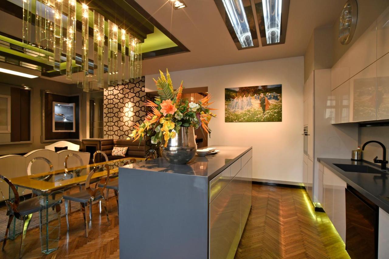 Luxuryflat Near Centre On118 Sqm, 3Br,2Bth,8Bed,Ac Apartment Budapest Ngoại thất bức ảnh