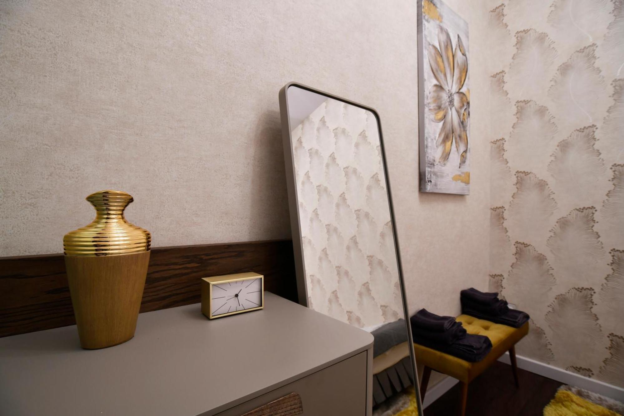 Luxuryflat Near Centre On118 Sqm, 3Br,2Bth,8Bed,Ac Apartment Budapest Ngoại thất bức ảnh