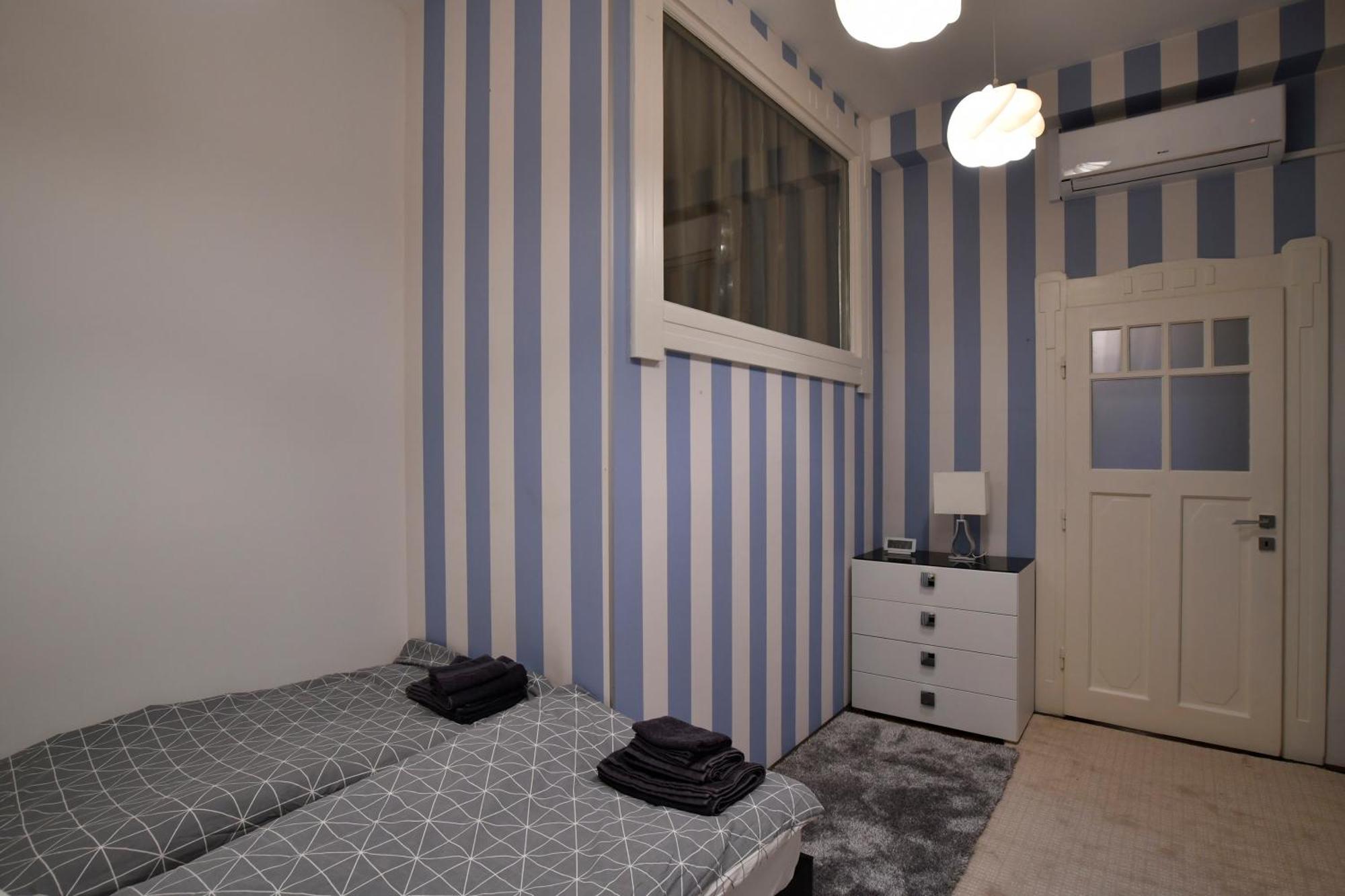 Luxuryflat Near Centre On118 Sqm, 3Br,2Bth,8Bed,Ac Apartment Budapest Ngoại thất bức ảnh