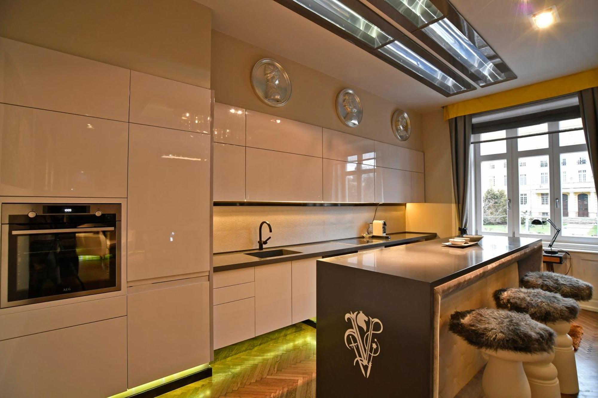 Luxuryflat Near Centre On118 Sqm, 3Br,2Bth,8Bed,Ac Apartment Budapest Ngoại thất bức ảnh